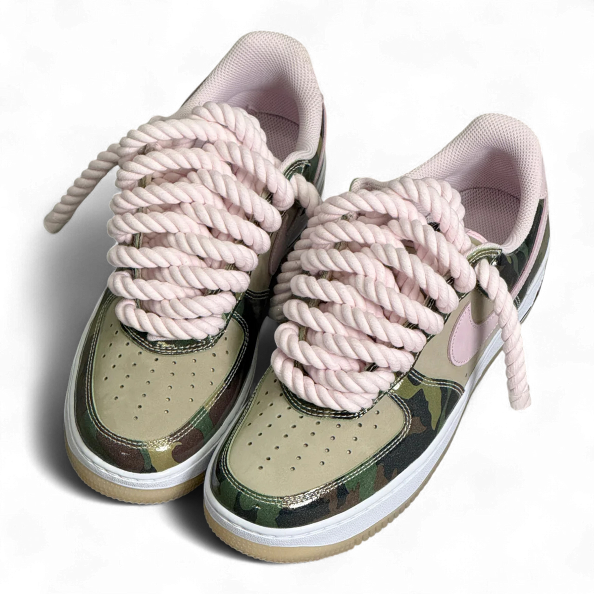 Custom Nike AIR Force 1 Sneaker - Pink Camo Edition