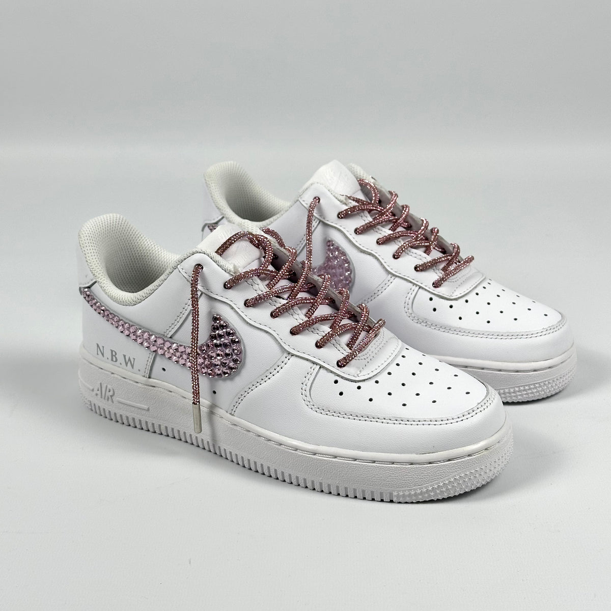 Custom Nike AIR Force 1 Sneaker - Swarovski Strasssteine BARBIE EDITION