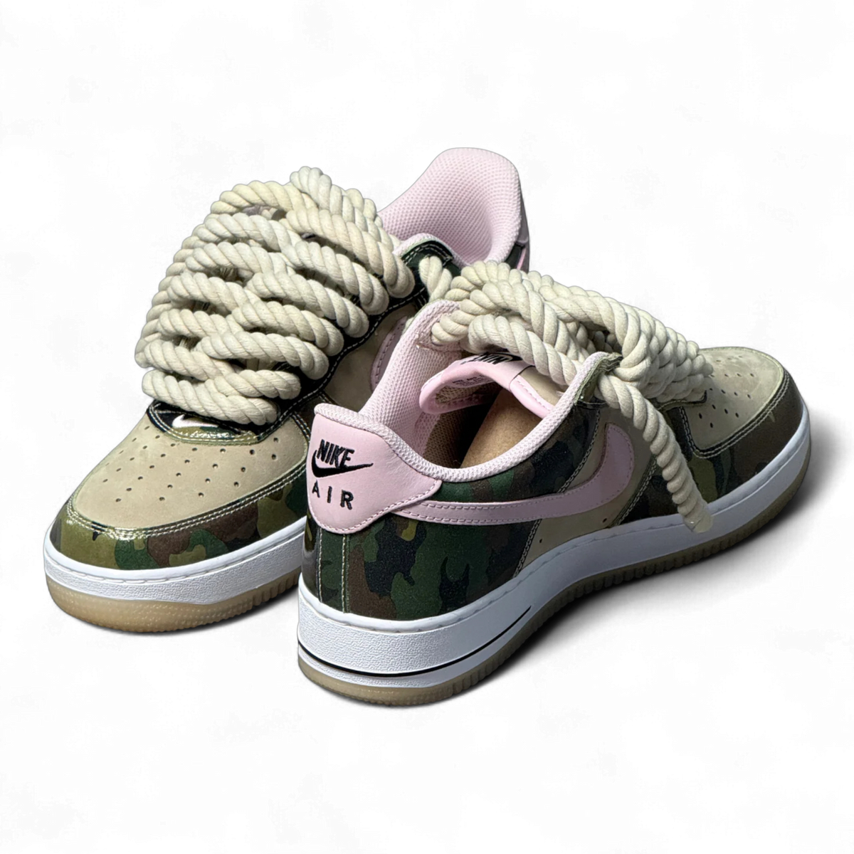 Custom Nike AIR Force 1 Sneaker - Camo Edition